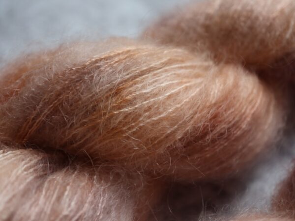 Knitamore håndfarvet Silk Mohair Ferskendrøm