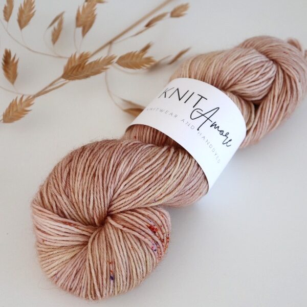 Knitamore strømpegarn // Dotty