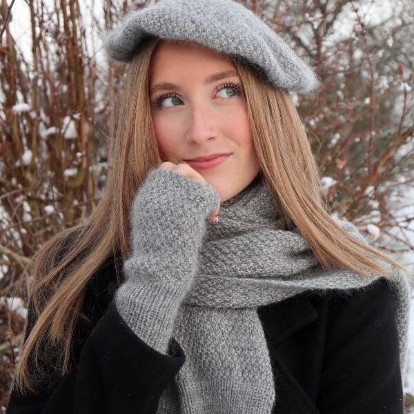 Winter Tale Fingerless Mittens