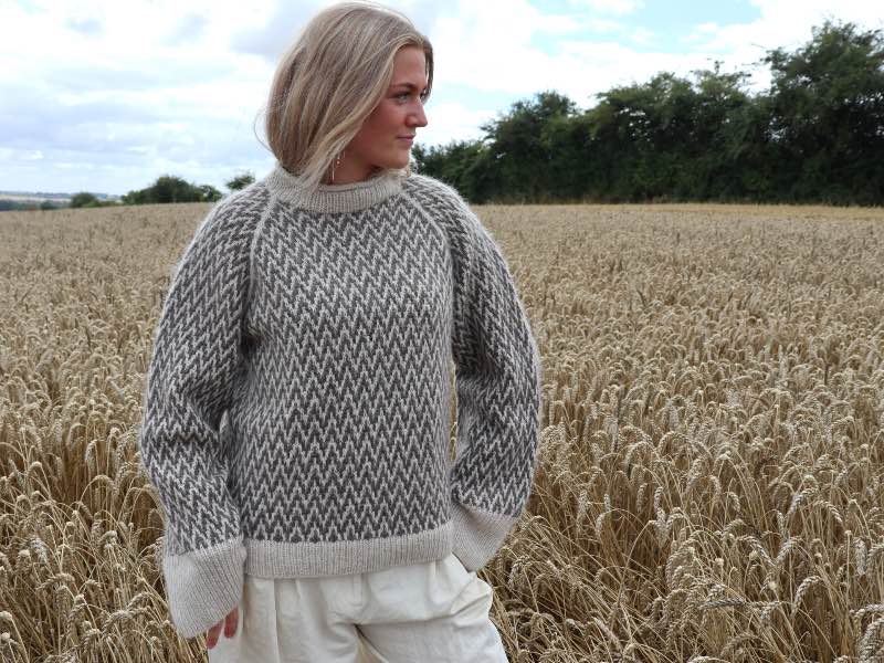 Obscura Sweater 4 Obscura Sweater